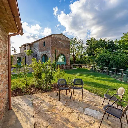 Farm stay Podere Grotta Antica