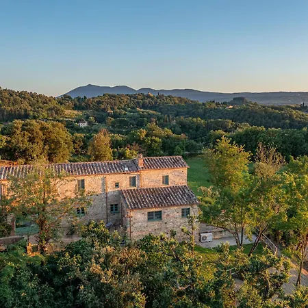 Farm stay Podere Grotta Antica *