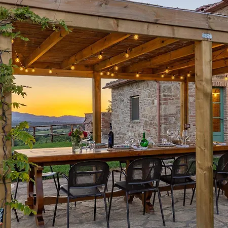 Podere Grotta Antica Agroturismo *