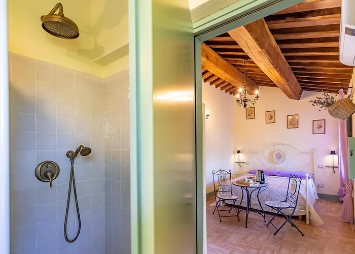 Podere Grotta Antica Farm stay